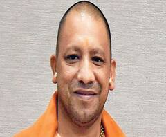 Mukhtar मामले में CM Yogi की आला अफसरों के साथ बैठक, केस पर होगी ब्रीफिंग 