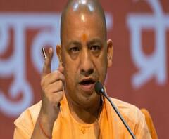 CM Yogi ने कोरोना पर अधिकारियों को दिए सख्त निर्देश, लापरवाही करने पर होगी कार्रवाई