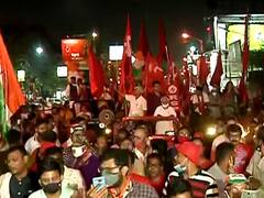 नक्सलियों की कैद से रिहा हो घर आए Rakeshwar Singh, परिवार में खुशी की लहर | इंडिया चाहता है | 