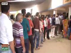 प्रियंका-राहुल की चुनाव में गैरमौजूदगी कैसे पहुंचाएगी टीएमसी को फायदा, बीजेपी को नुकसान? 