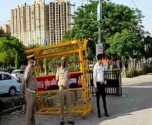 Corona Attack: UP के 8 शहरों में लगा नाइट कर्फ्यू, बिगड़ रहे हैं फिर हालात | Mudde Ki Baat 