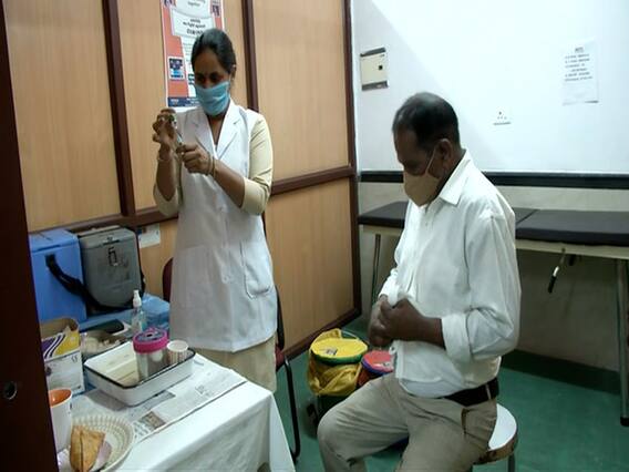 Vaccination से जुड़ी बड़ी खबर, जानें क्या है वैक्सीनेशन को लेकर दिल्ली सरकार का नया आदेश