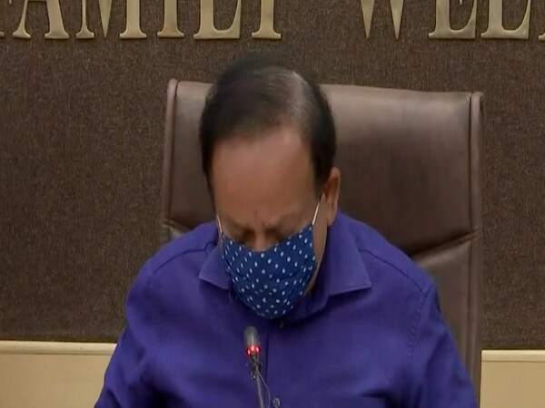 West Bengal Elections 2021 : कोरोना के कहर के बीच क्या रैलियां करना सही? | Hunkaar