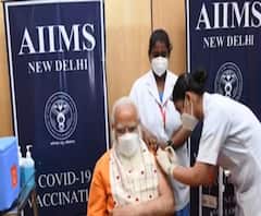 PM Modi ने वैक्सीन की दूसरी डोज लगवाई, 1 मार्च को ली थी पहली डोज | Corona Vaccine